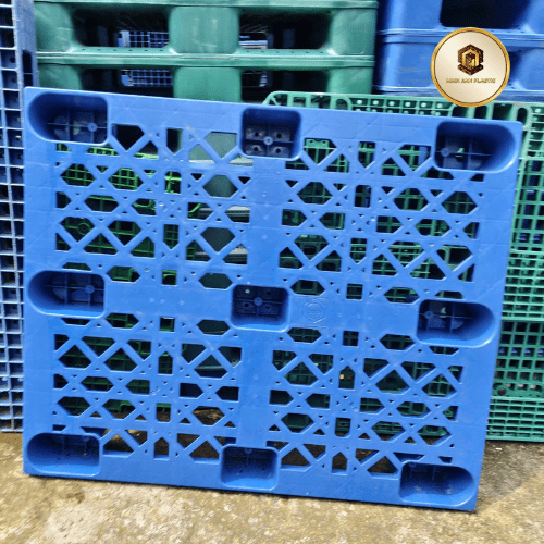 pallet nhựa gù 1200x1000x140mm