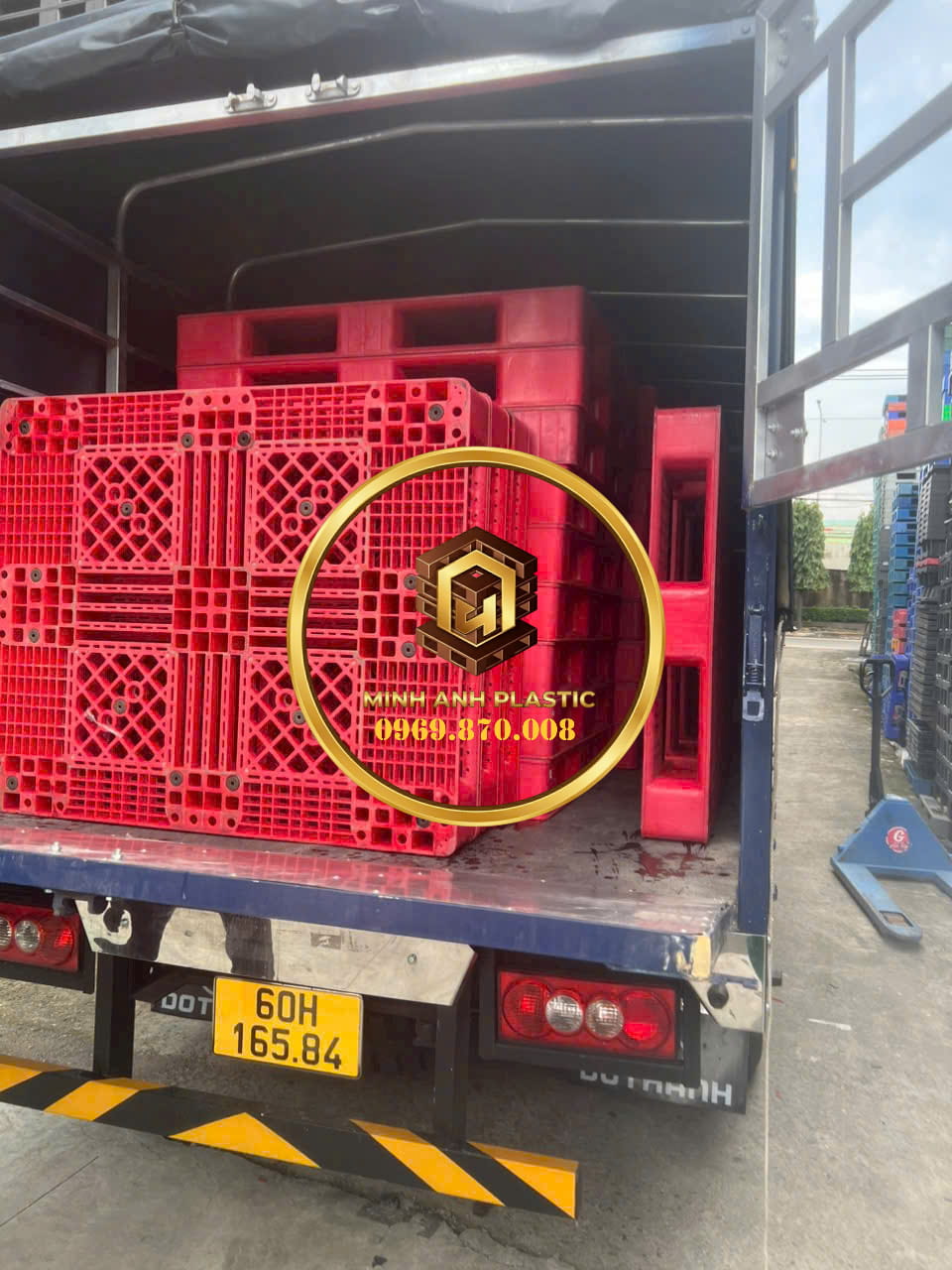 pallet nhựa cũ cho khu công nghiệp