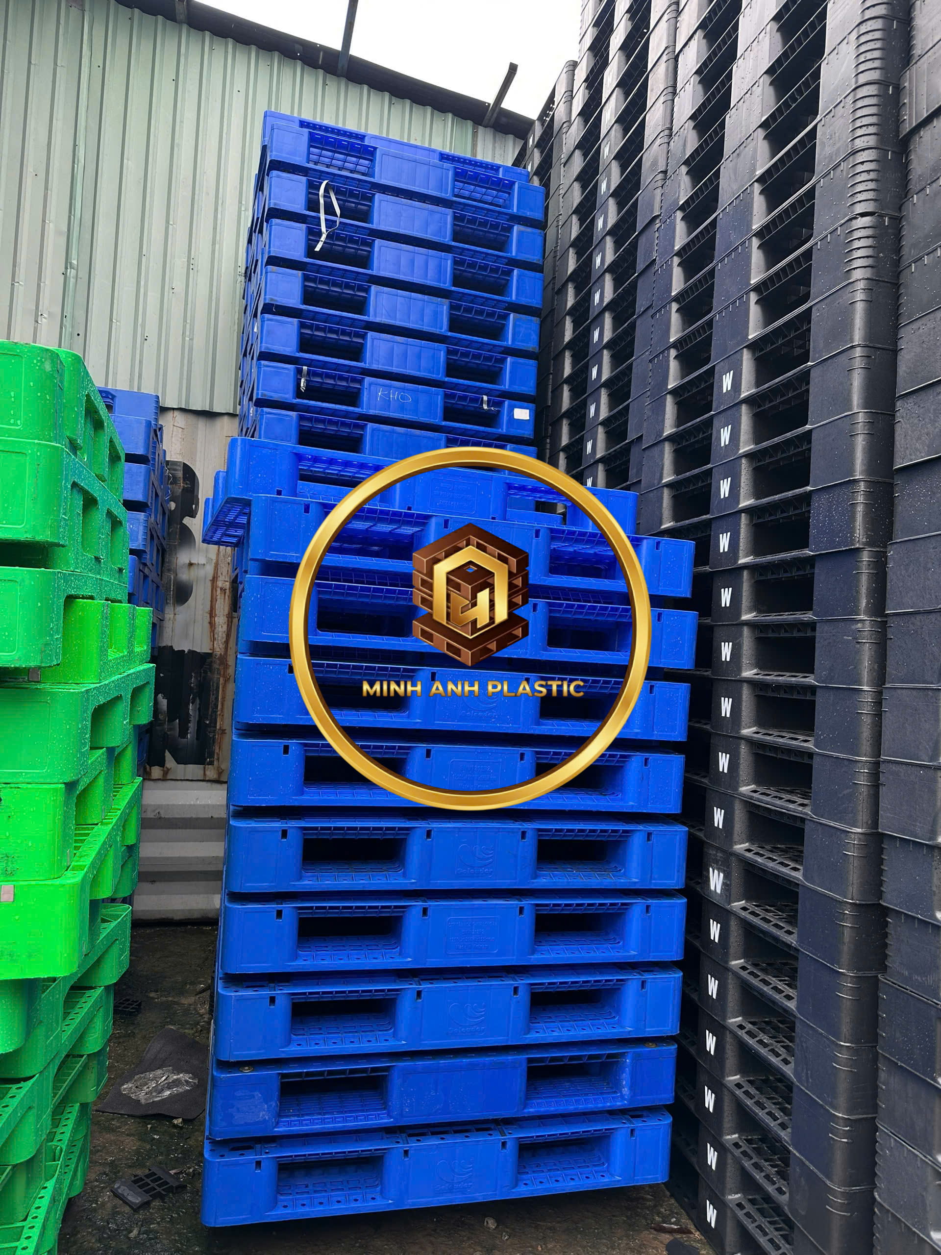 nên mua pallet nhựa cũ hay mới