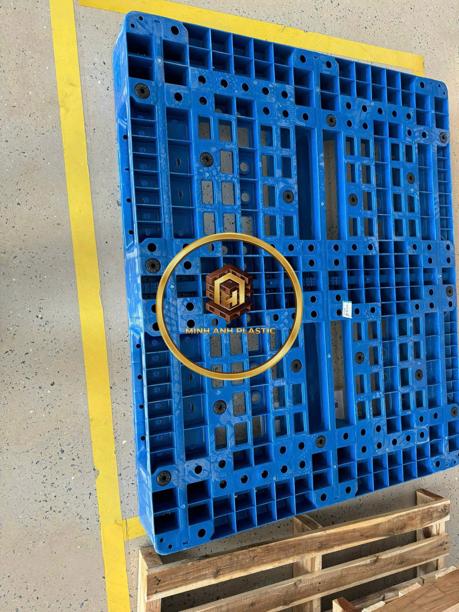 pallet nhựa cũ Hà Nội