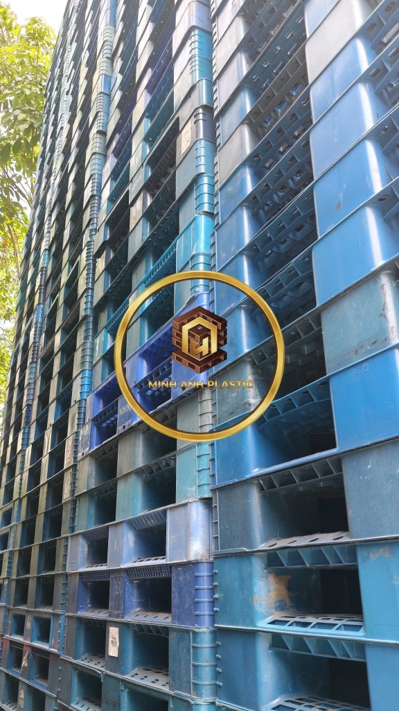 pallet nhựa cũ khu công nghệ cao Thủ Đức