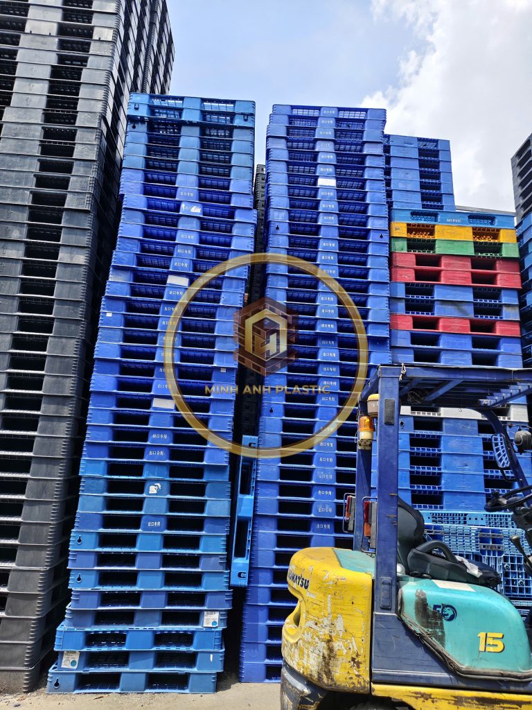 pallet nhựa cũ quận 3