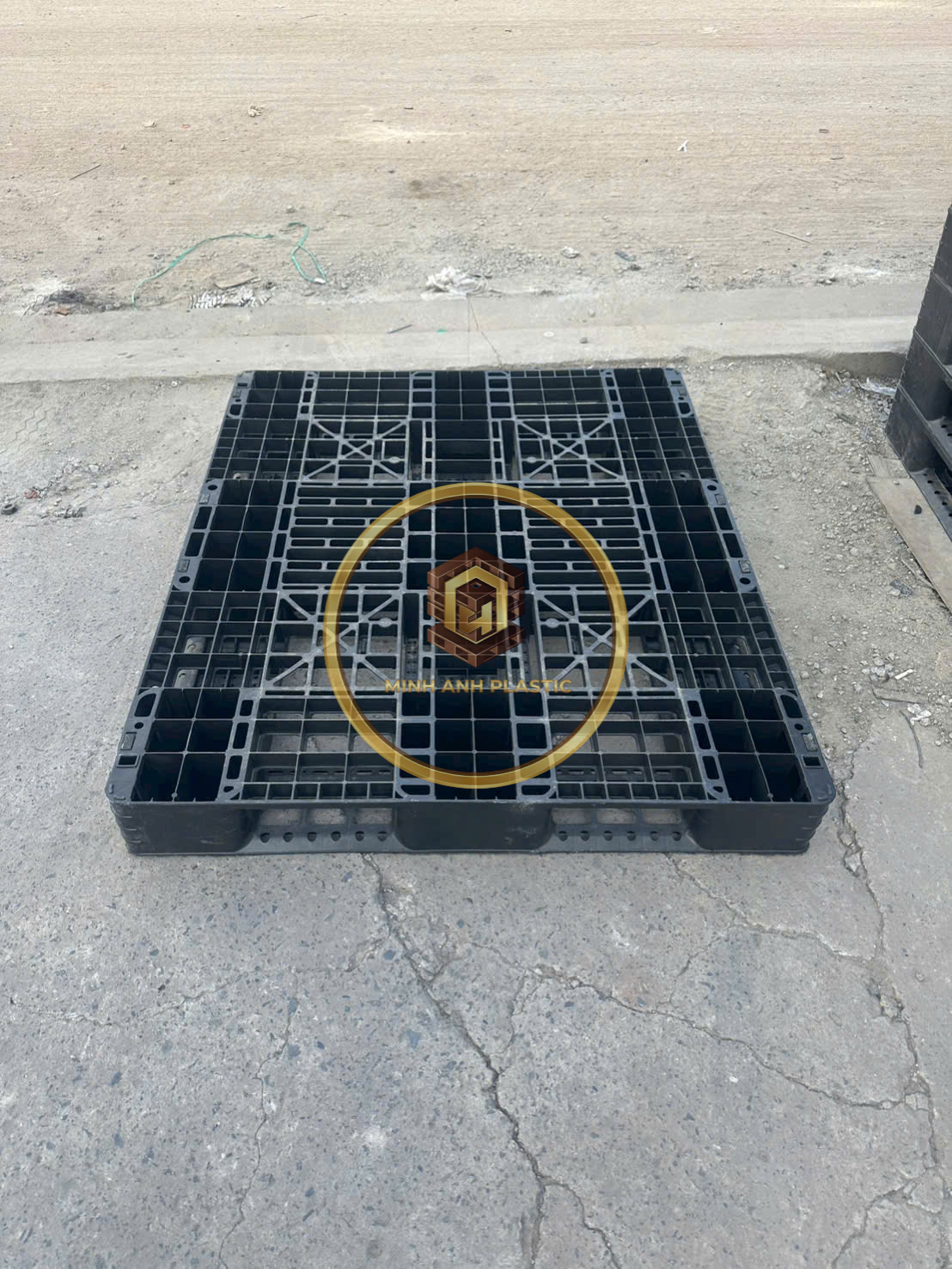 pallet nhựa cũ Bình Thạnh