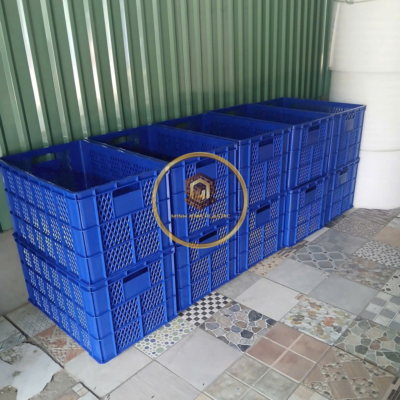 sóng nhựa lớn